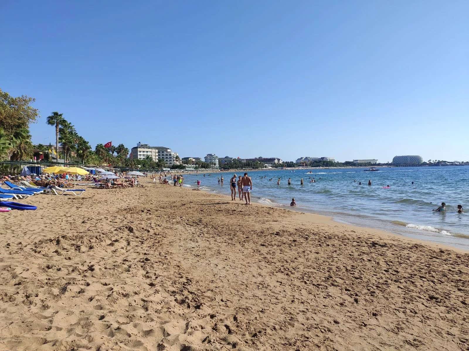 Antalya Havalimanı ile Konaklı Arası Kaç Km?