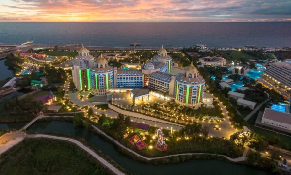 Antalya Havalimanı Delphin BeGrand Resort Transfer: Vip Ulaşım Hizmetleri