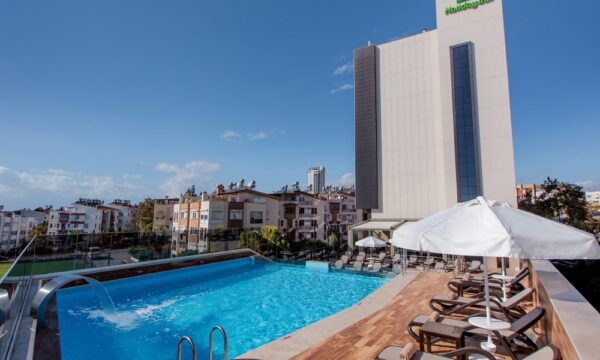 Antalya Havalimanı Holiday Inn | Kaliteli, Güvenilir, Ekonomik VIP Ulaşım