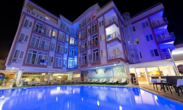 Antalya Havalimanı The Royal City Hotel Kaliteli Güvenli Ekonomik Vip Ulaşım Transfer Hizmeti