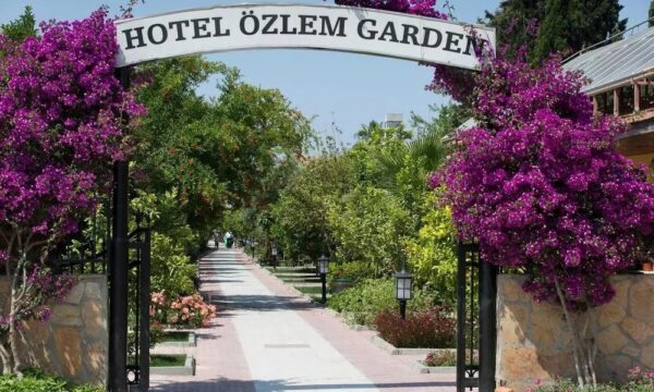 Özlem Garden Hotel Transfer